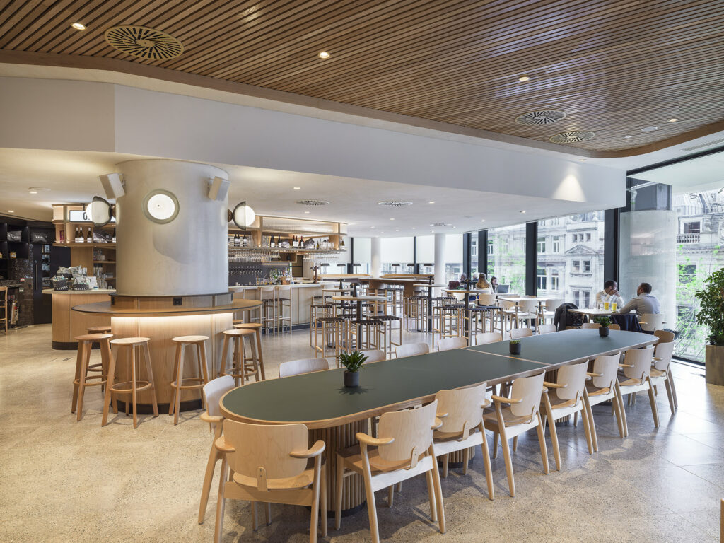 22 Bishopsgate, Fit-Out by Bluecrow Projects