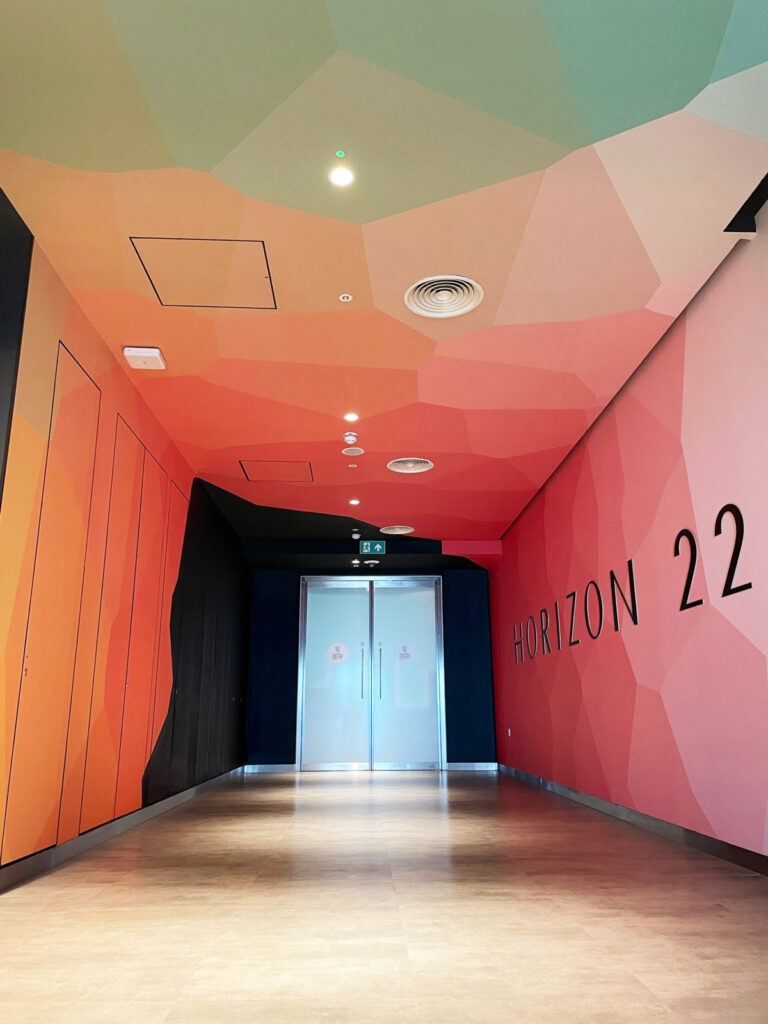 Horizon22, Level 58 - fit-out by Bluecrow Projects